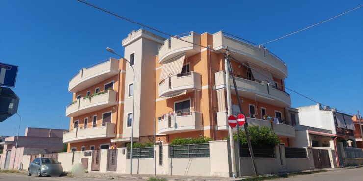 Rif. 149 Nuovo ed elegante appartamento indipendente con giardino di proprietà, Pulsano (Ta)
